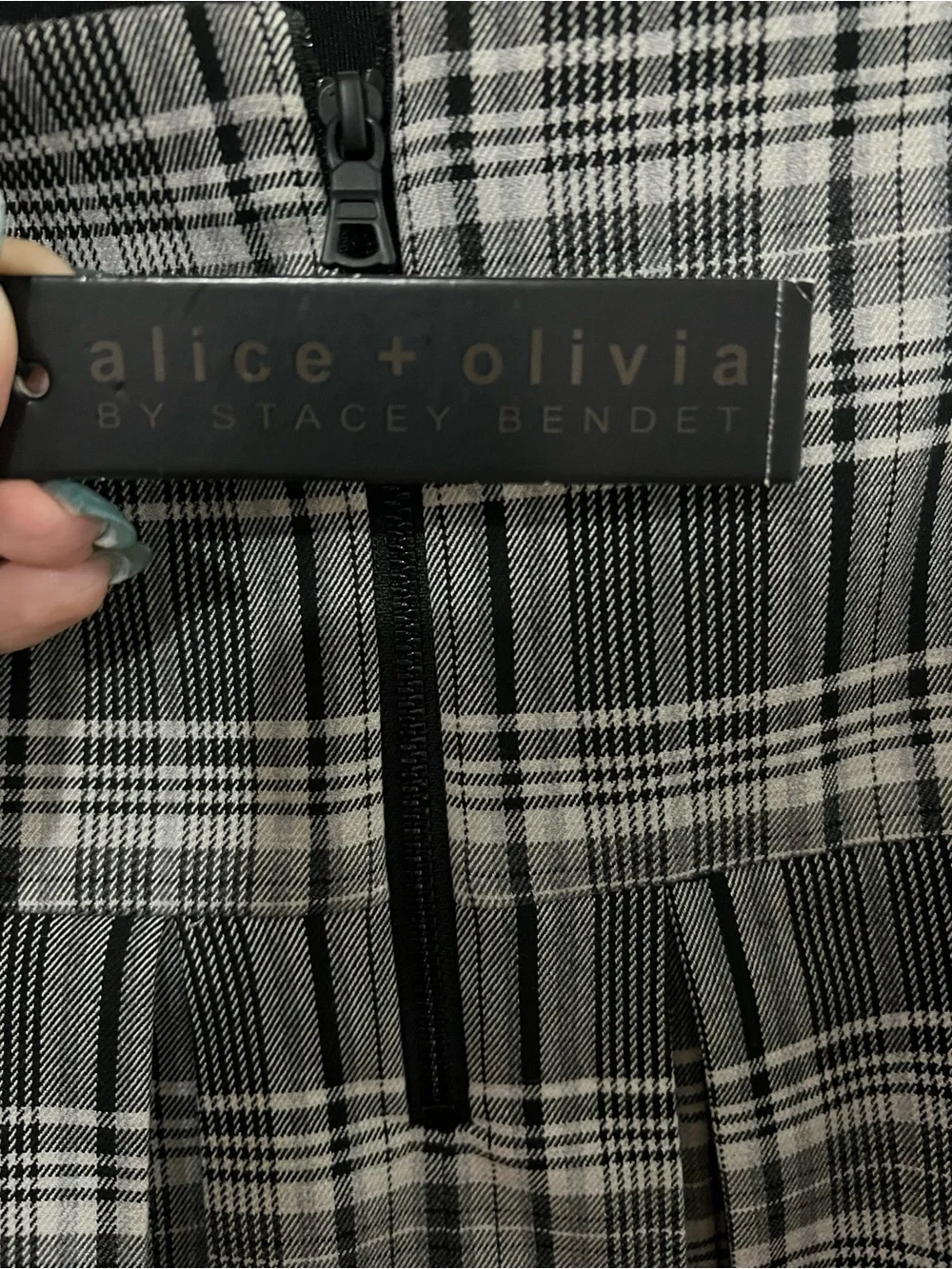 Alice + Olivia Gray Plaid A-Line Mini Skirt - Picture 5 of 5
